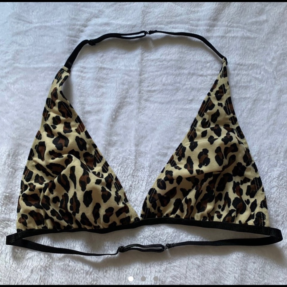 Frederick’s of Hollywood bra